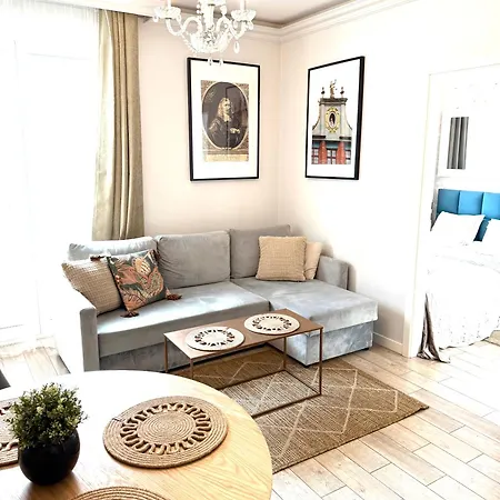 Starogdanski 7 Apartment